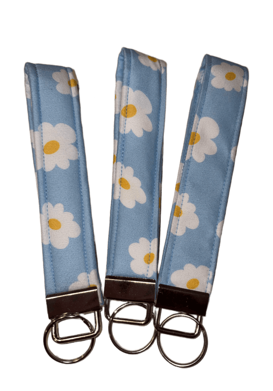 Daisy Wristlet - Not Your Average Treasures